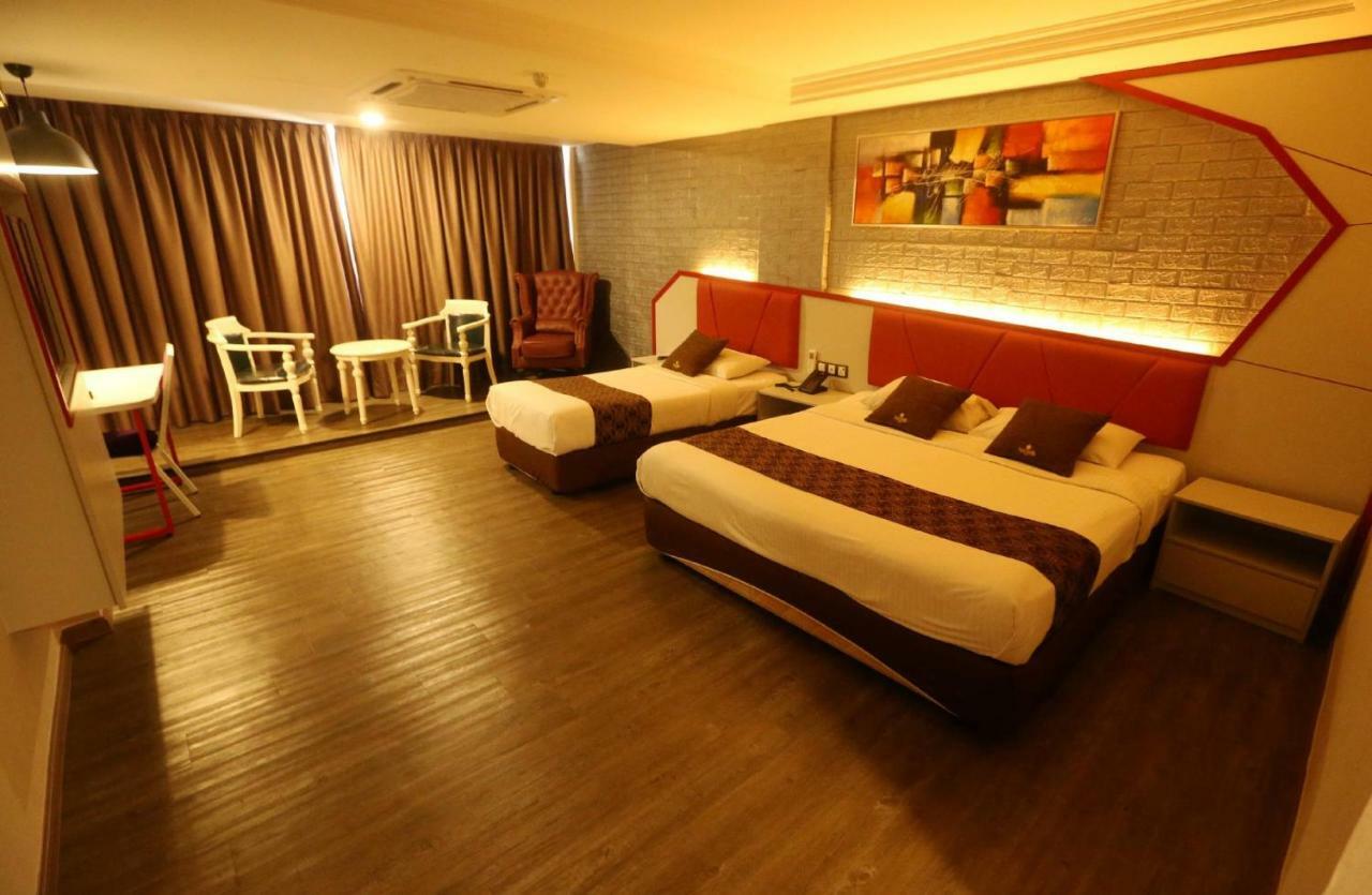 Golden Nasmir Hotel Bukit Mertajam Zewnętrze zdjęcie