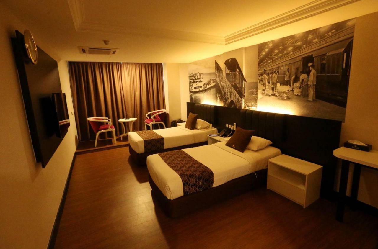 Golden Nasmir Hotel Bukit Mertajam Zewnętrze zdjęcie